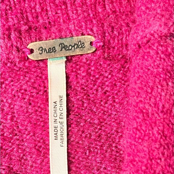 Free People Pink Sweater Cowl Neck -Small - Picture 6 of 6